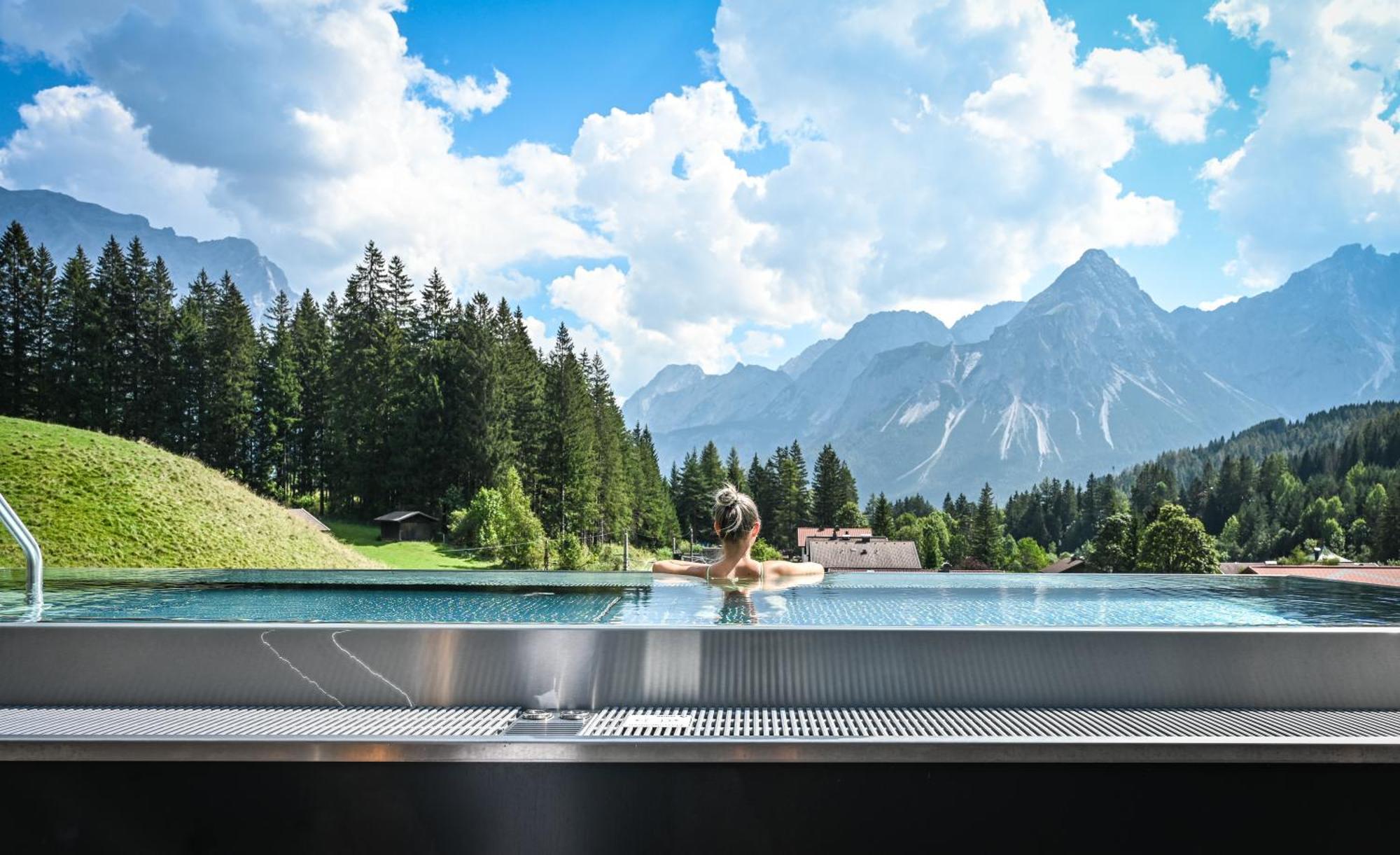 Alpen Appartements Laerchenhof Lermoos Exterior foto
